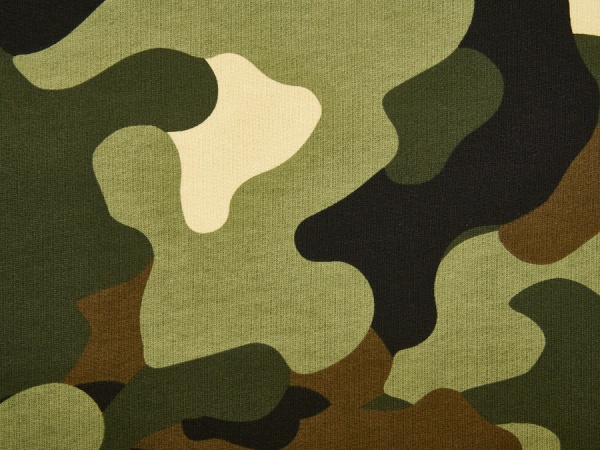 weicher Baumwoll-Sweatshirt ✂ Camouflage in grün, braun und weiß. Hohe Qualität ✓ kuschelig ✓ elastisch ✓ knitterarm ✓