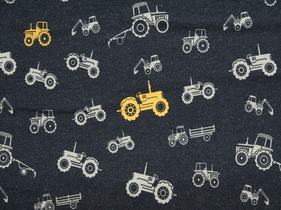 weicher Sweatshirt / French-Terry ✂ schwarz mit Traktoren, Anhaenger, Bulldog. Hohe Qualität ✓ kuschelig ✓ elastisch ✓ knitterarm ✓